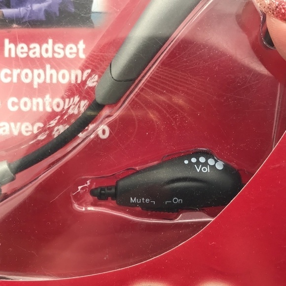 Cyber Acoustics AC-740 Mono Mini Headset/Microphone with in-line volume/mute - Picture 3 of 4